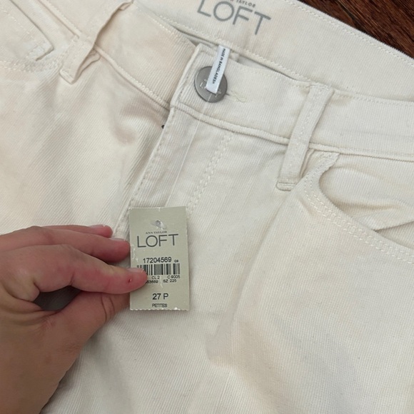 NWT LOFT Cream Corduroy Skinny Pants - Picture 3 of 5